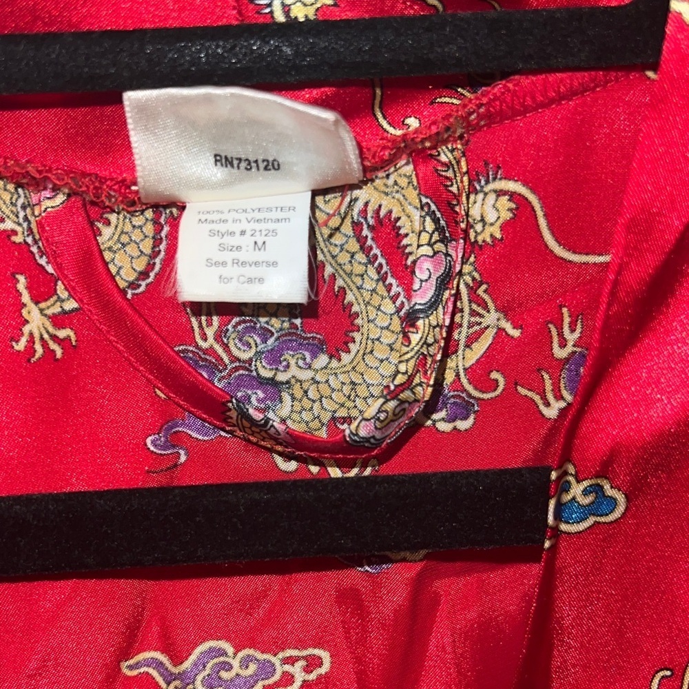 Frederick's Hollywood Red Silk kimono floral Robe vintage romantic - Picture 3 of 9